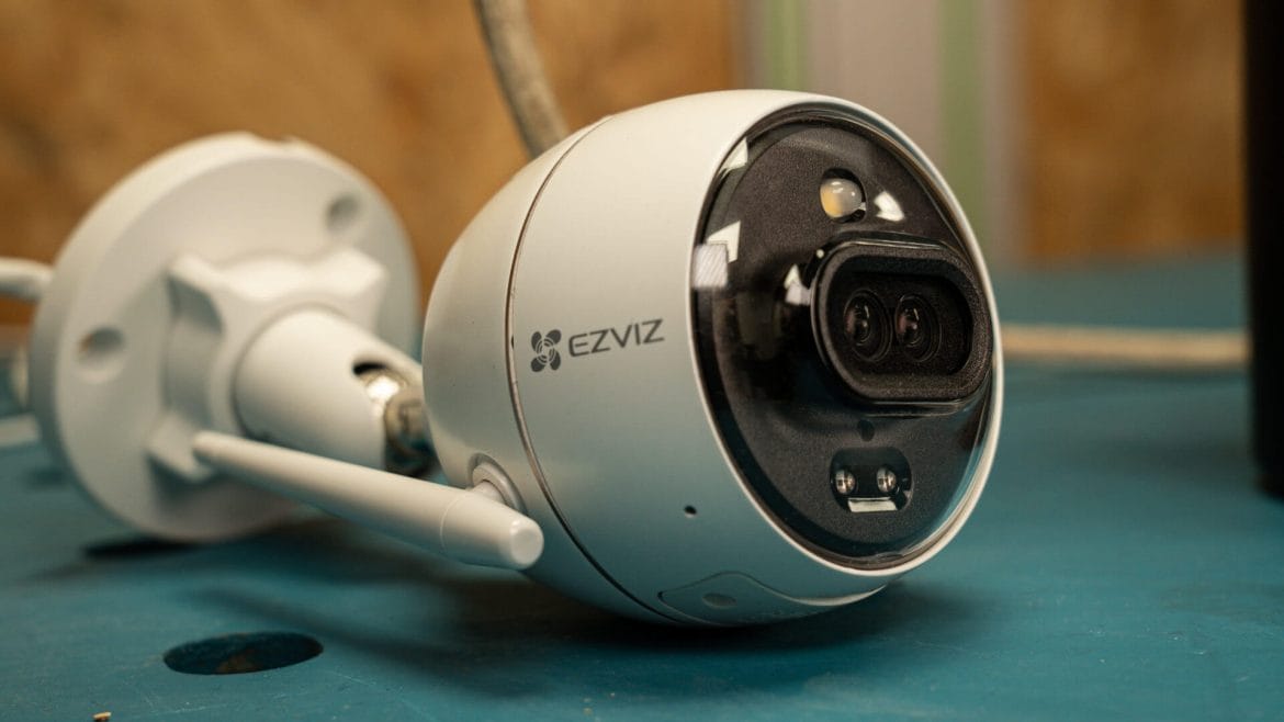 TEST ✓ EZVIZ - Caméras wifi - Intérieur et extérieur : C3X, LC3, et C6W -  La Pause Café de Bichon TV 